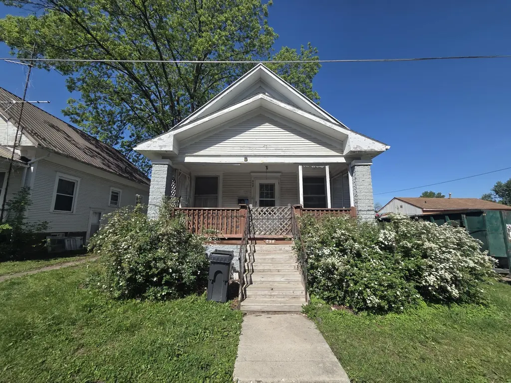 317 W End Ave