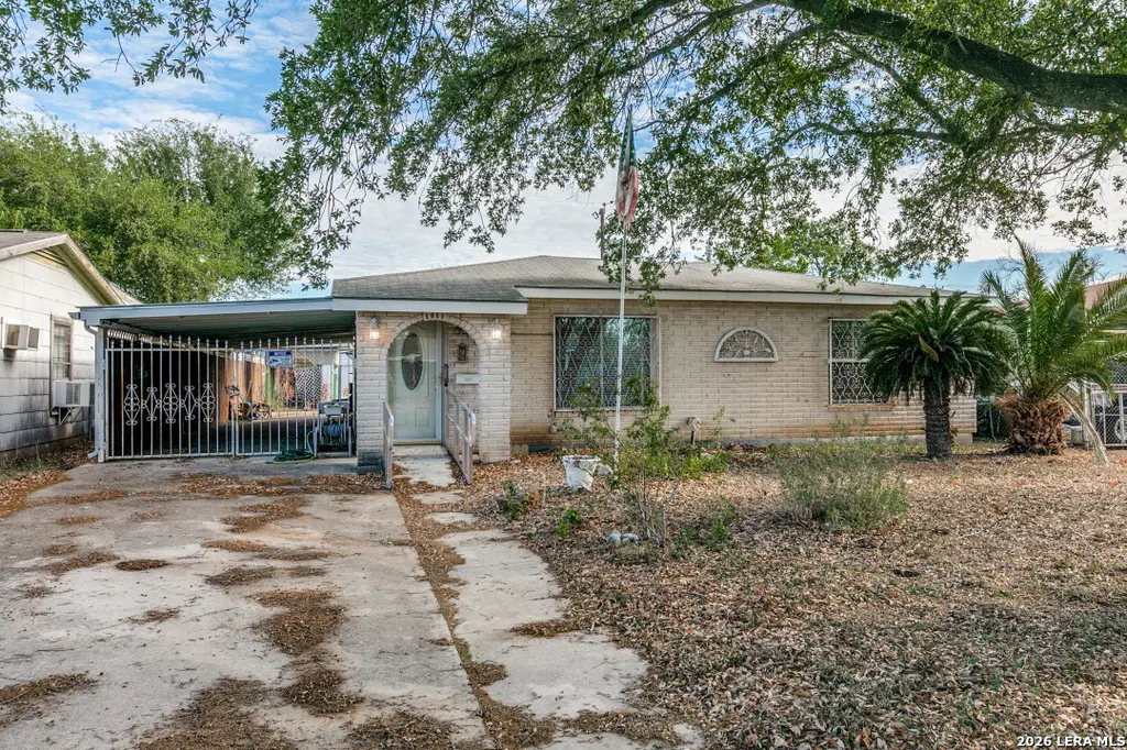 1911 Beechaven Dr