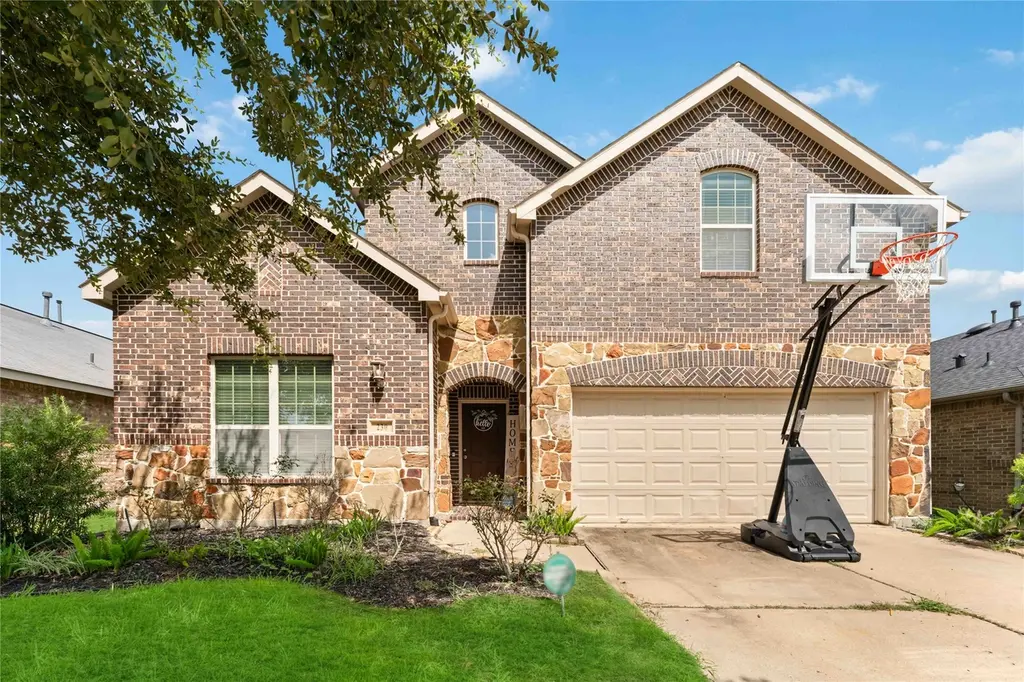230 Golden Grain Dr