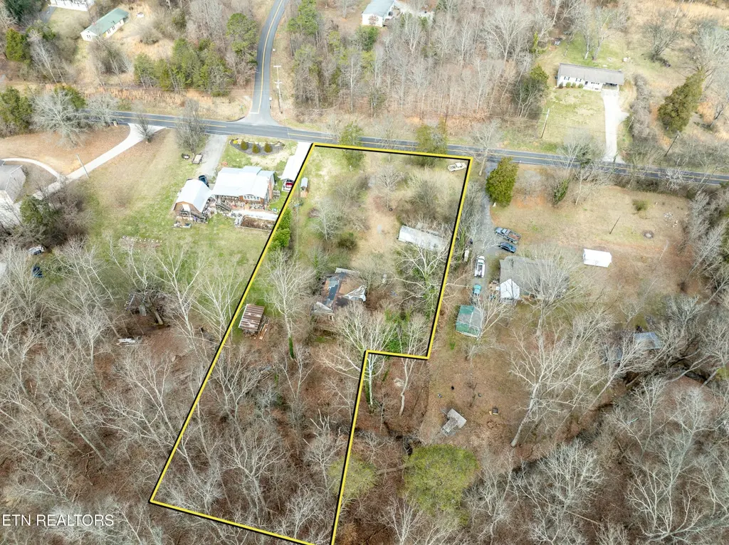1747 E Old Topside Rd