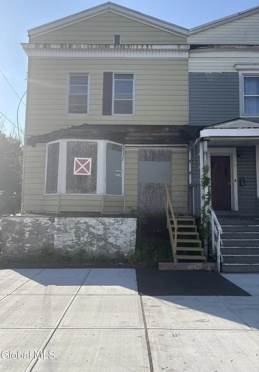 63 Judson St