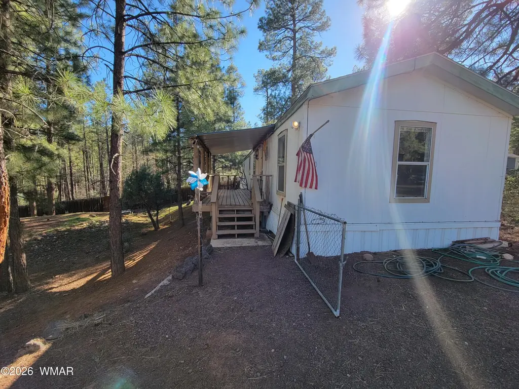 2800 S White Mountain Rd