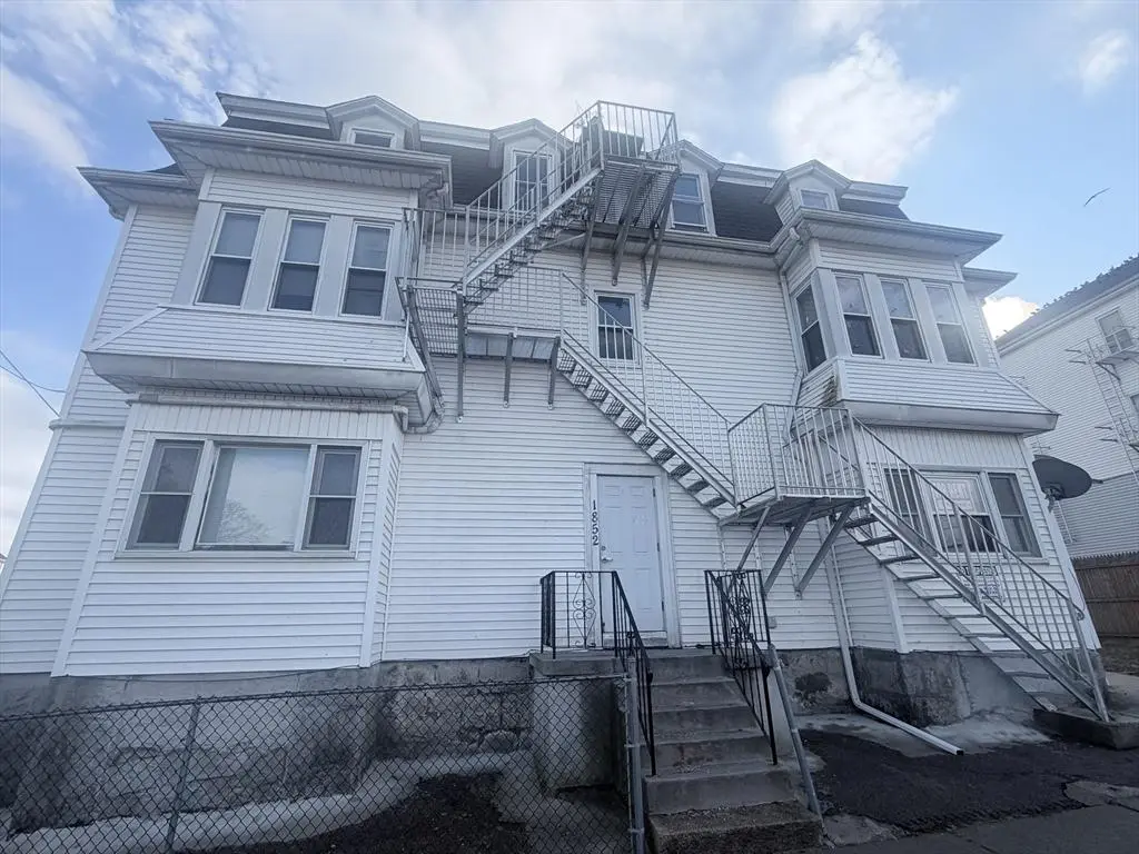 1852 S Main St