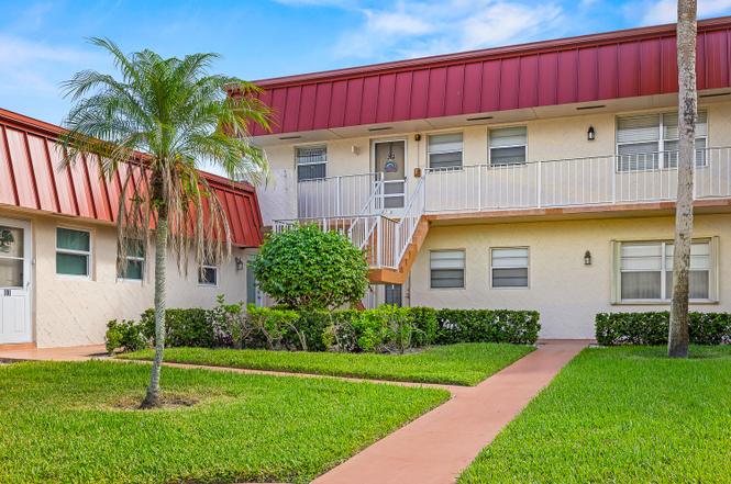 12016 Greenway Cir S #203