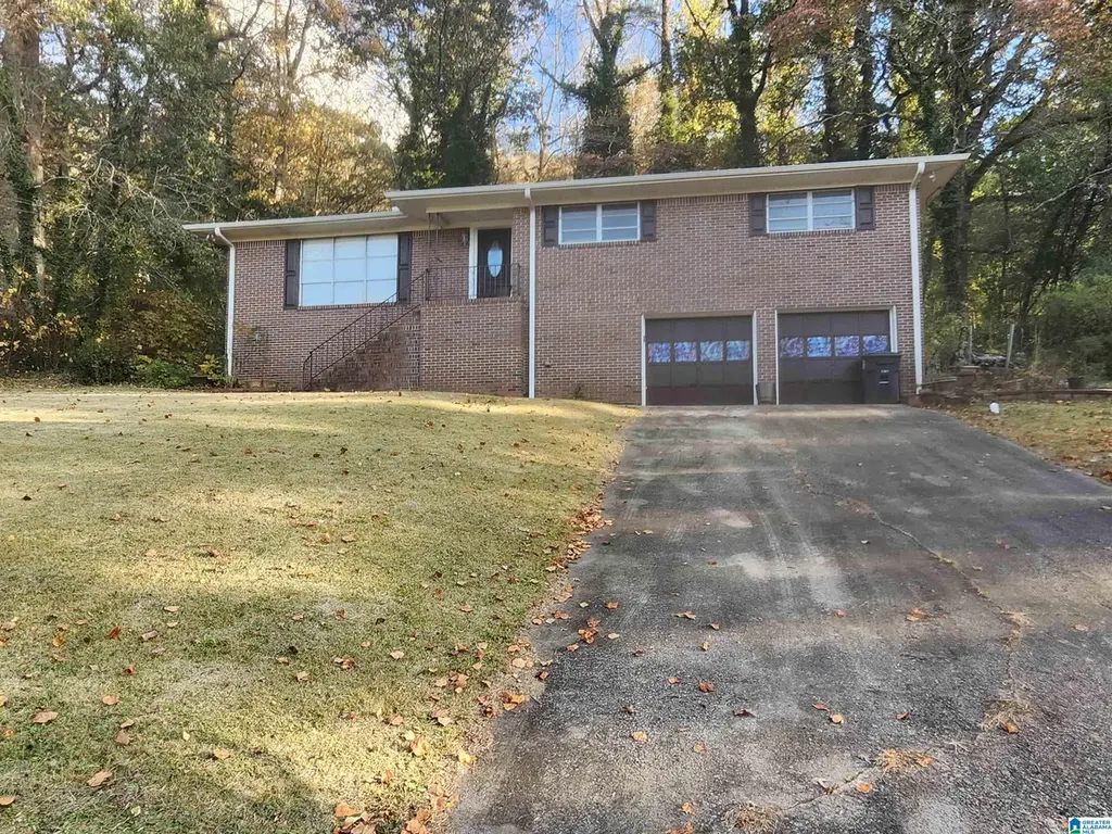 8929 Glendale Dr