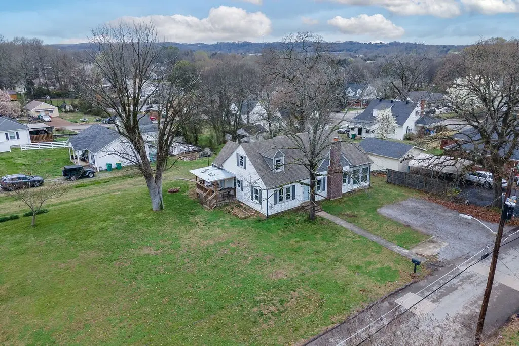 118 Boyette Ave