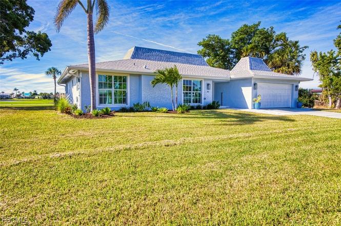 951 Sand Castle Rd