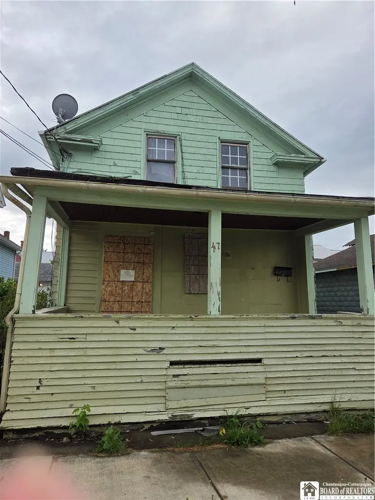 47 Ruggles St