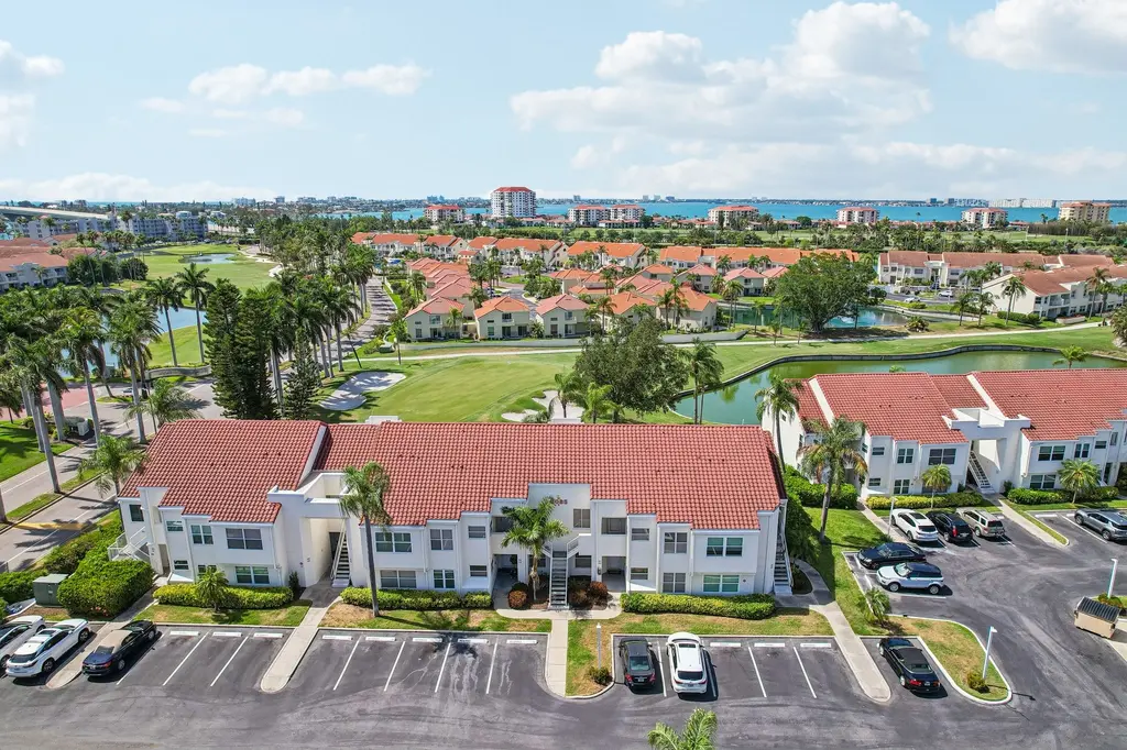 6085 Bahia Del Mar Blvd #204