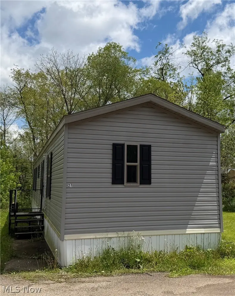 2606 Lincoln Way NW #27