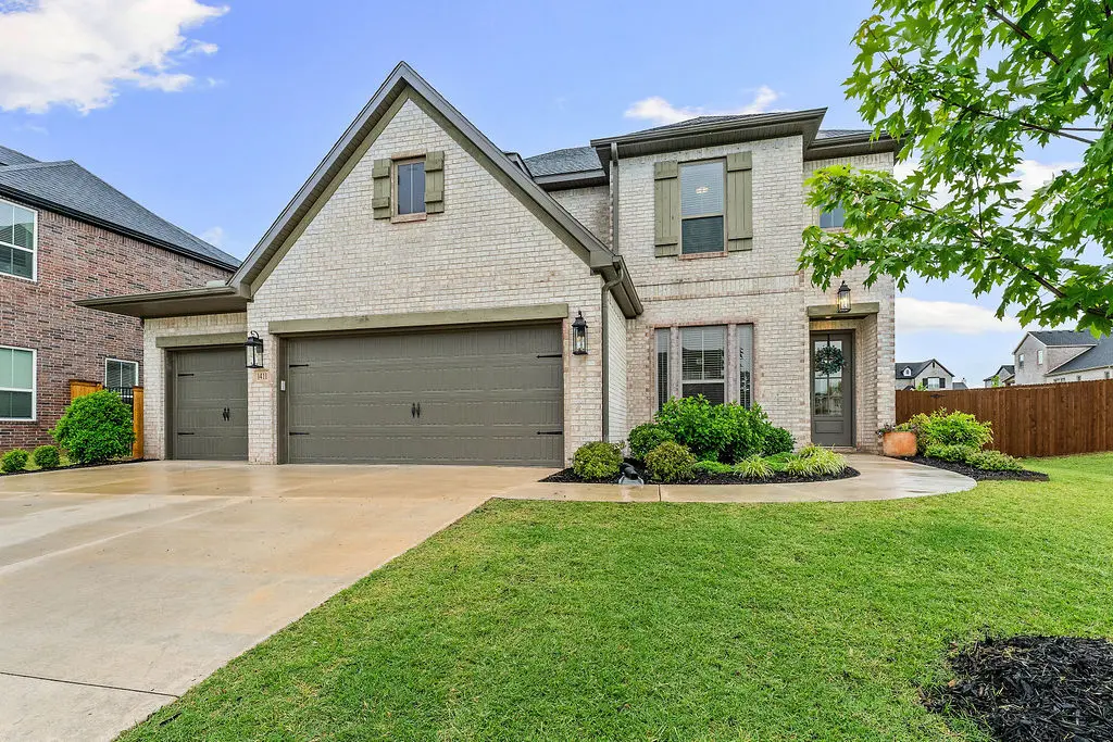 1411 Elijahs Dr