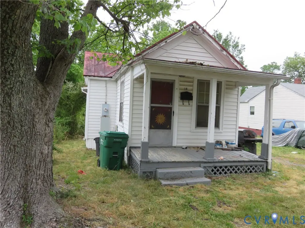 18 N Grove Ave