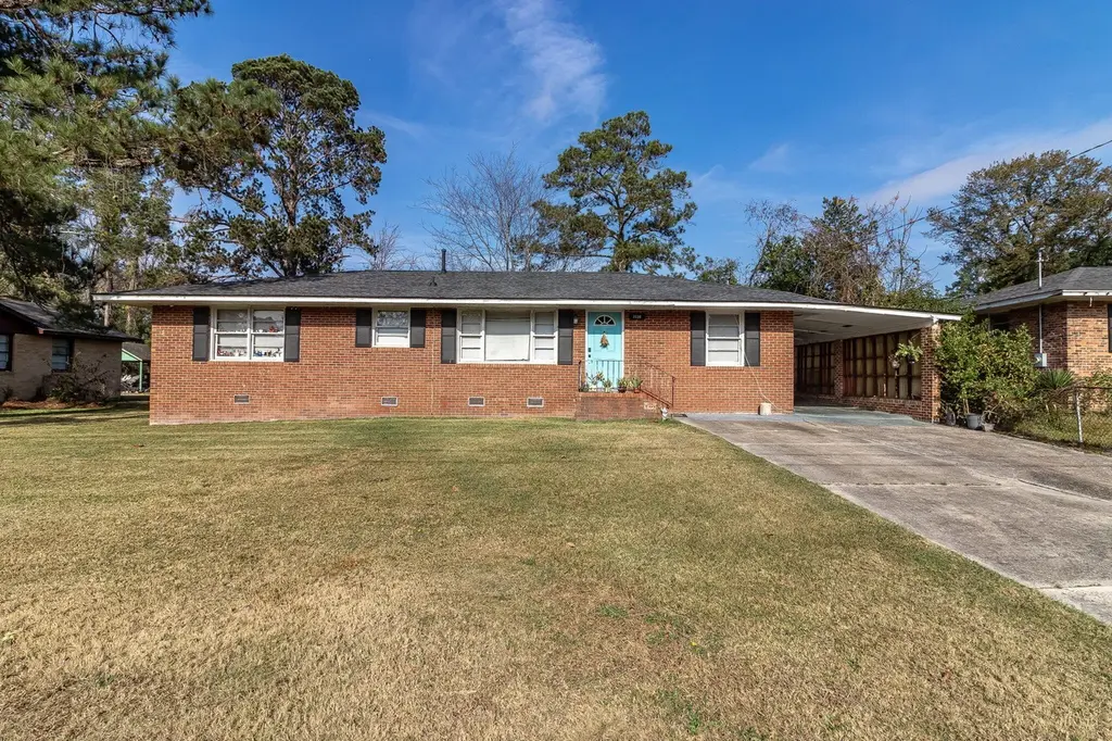 2038 Wharton Dr