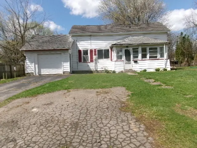 105 Mill St