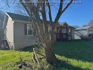 779 Coopers Creek Rd