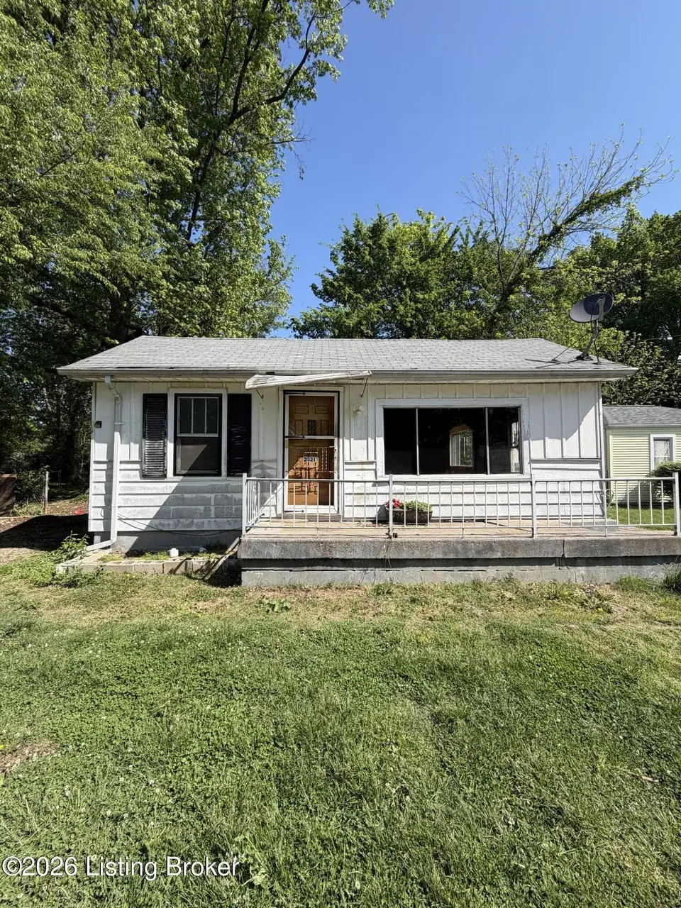 2321 Landrum Ave