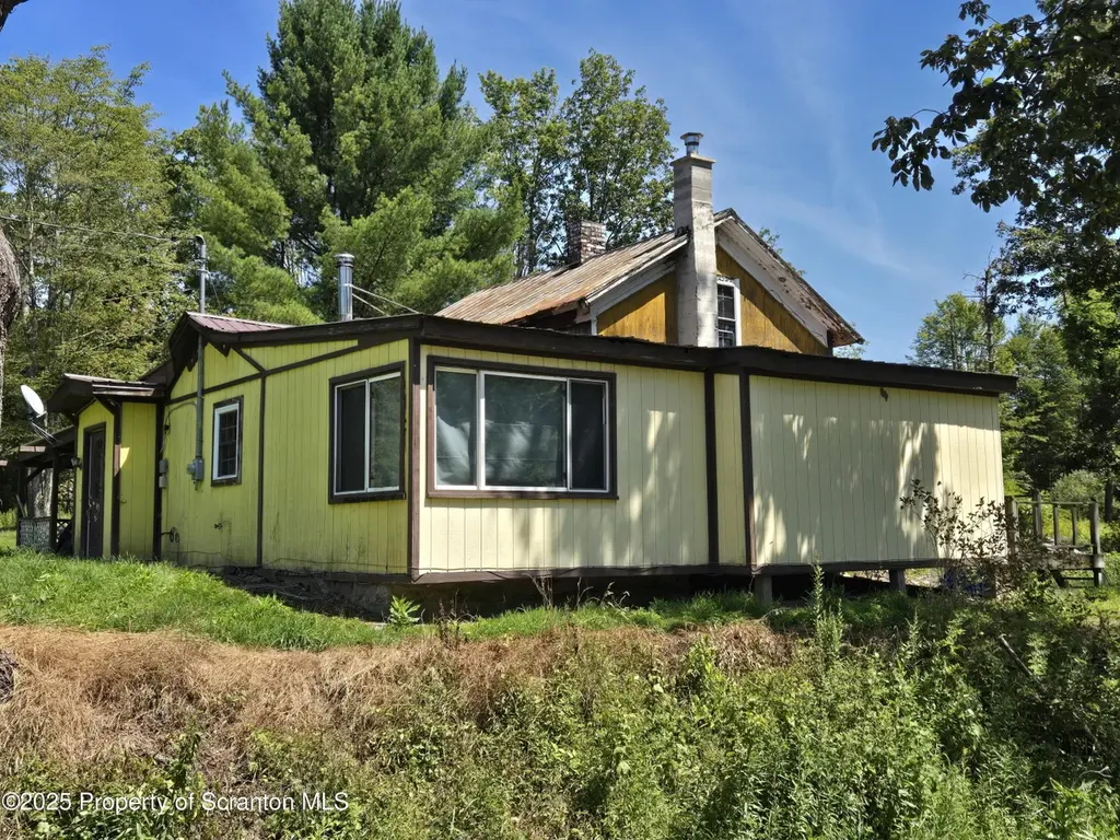 828 E Avery Sta