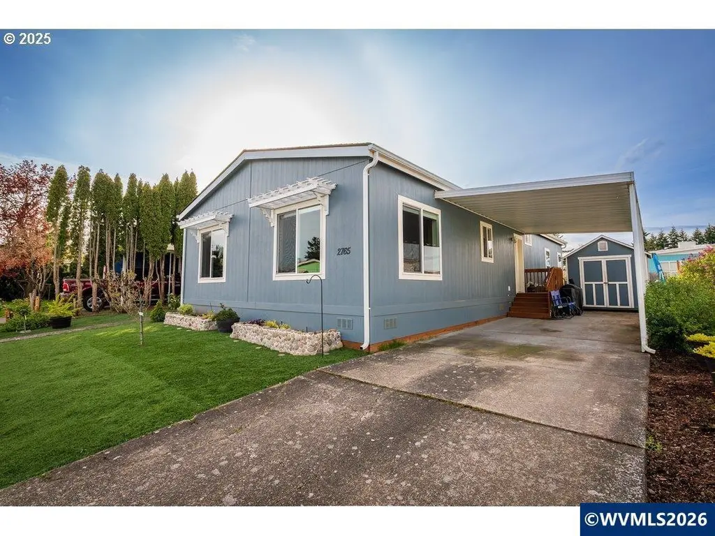 2765 SE Oakland Loop