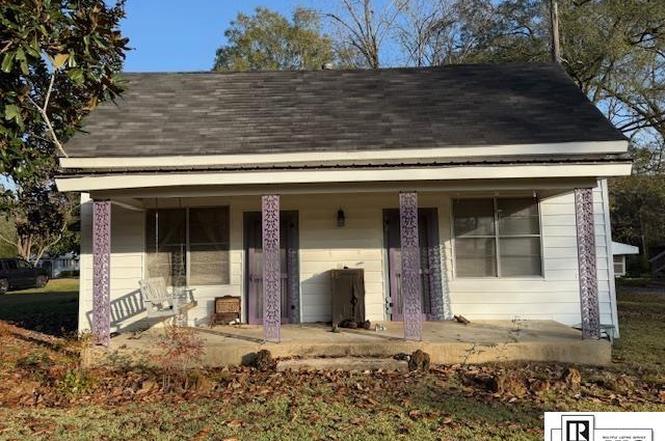106 Larry St
