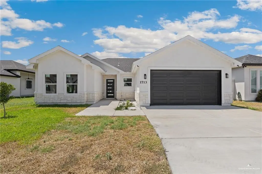 1713 Diplomat Dr
