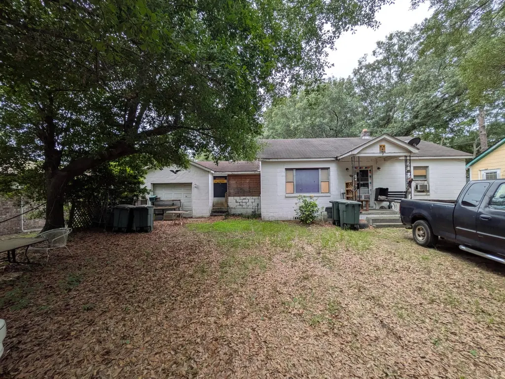 1113 Melvin Dr