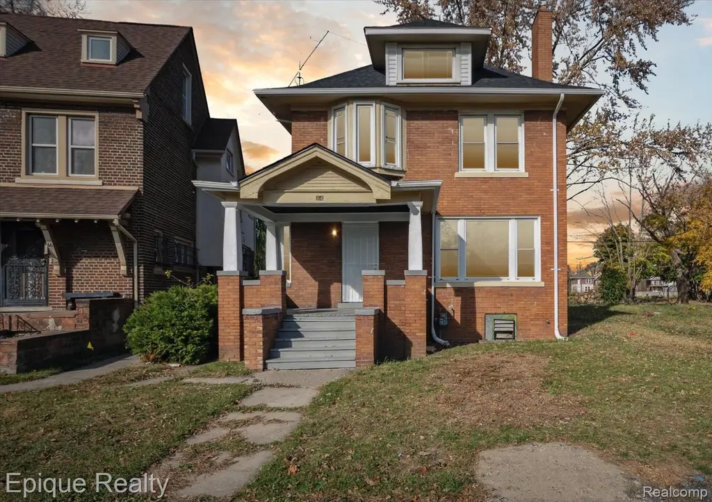 64 Glendale St