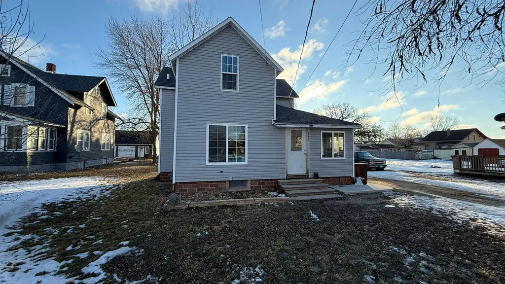 582 Gravel Rd