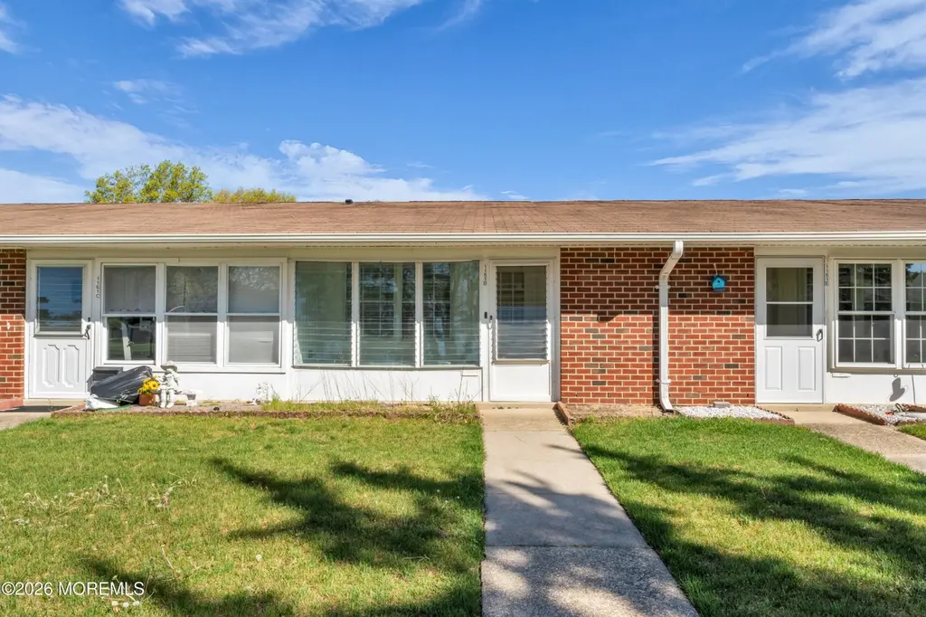 1151D Argyll Cir