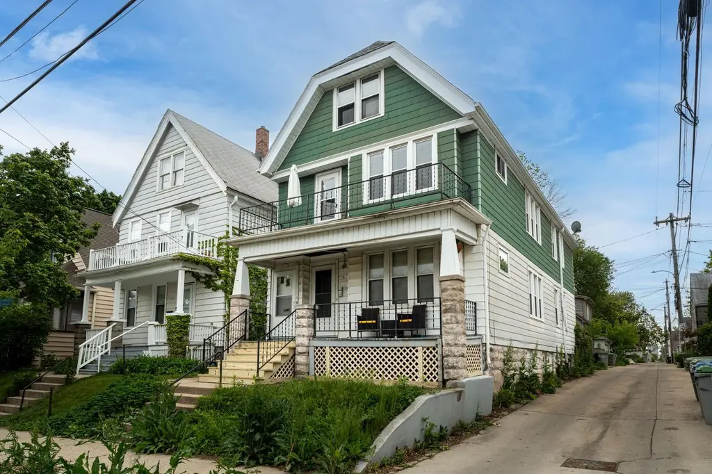 719 E Chambers St #721