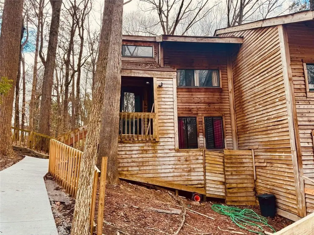 2573 Terrace Trl