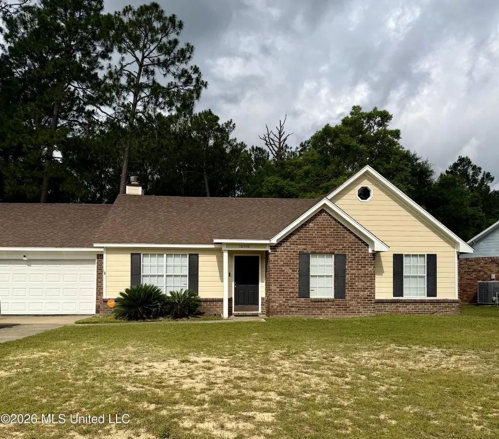 16500 Heatherwood Dr