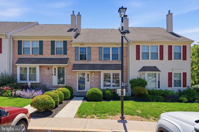 1264 Maple Glen Cir