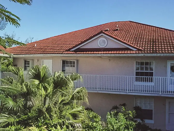 300 Grand Royale Cir #204