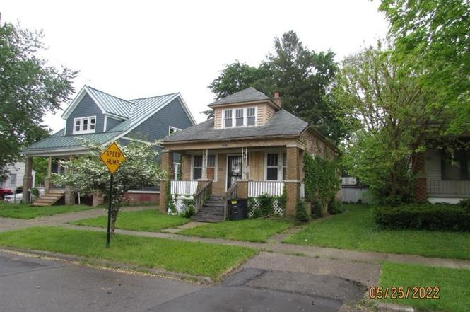 7254 Faust Ave