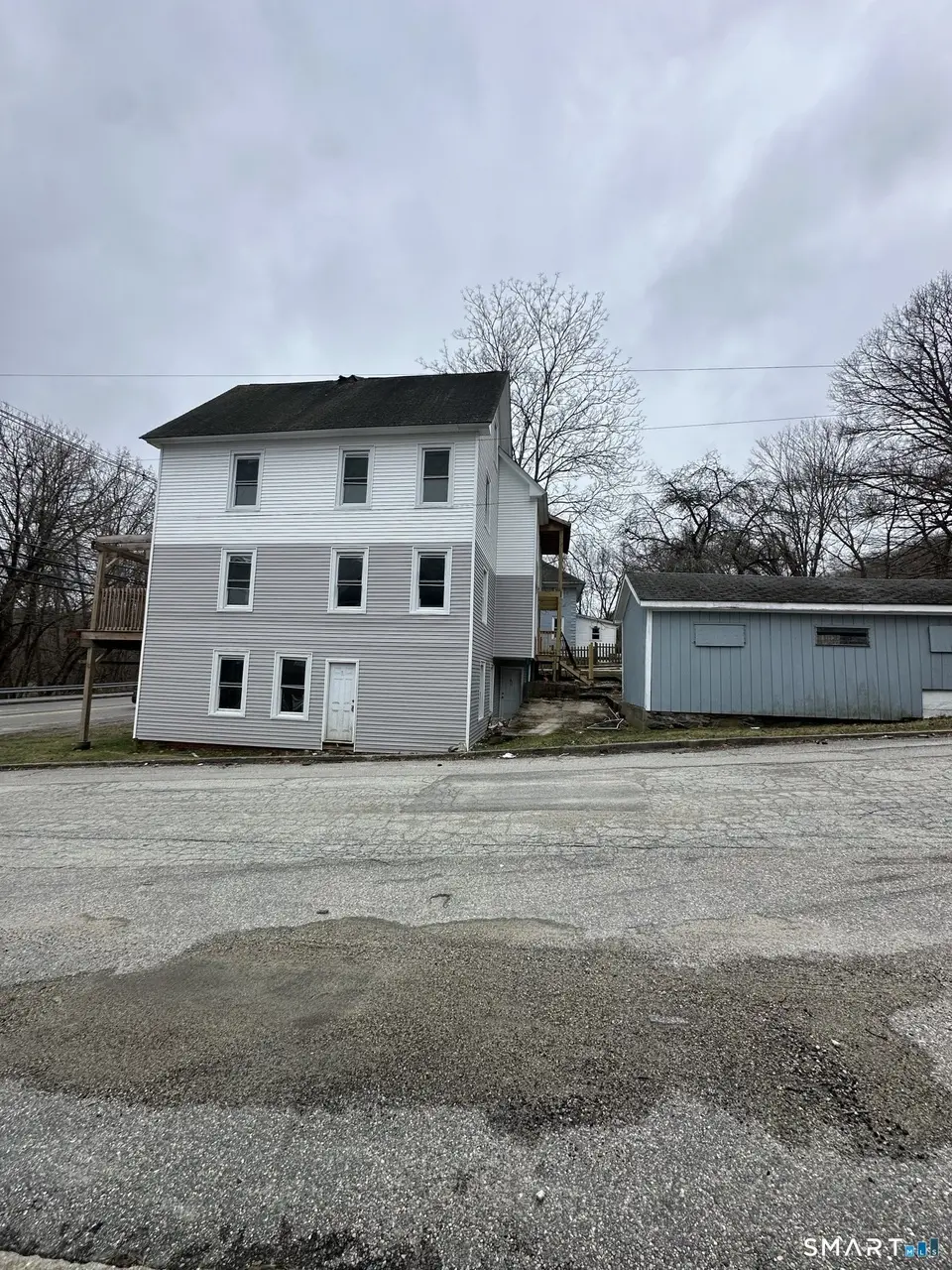 104 Norwich Ave