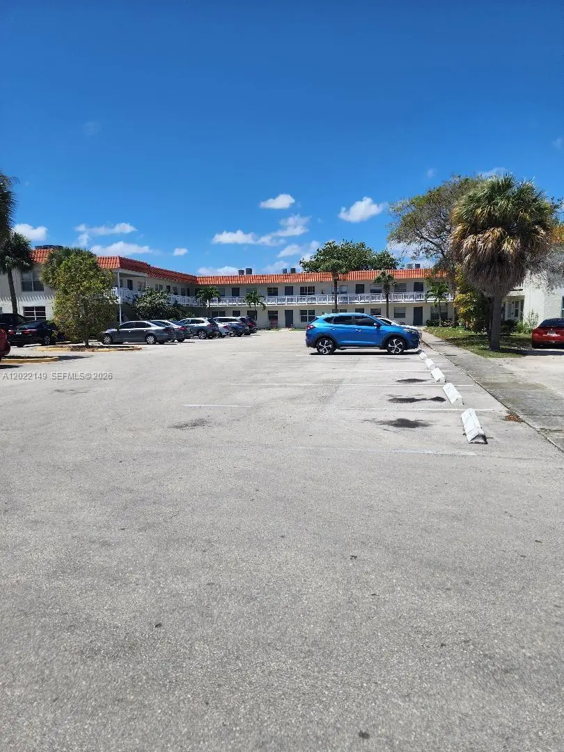 1331 S Dixie Hwy #316