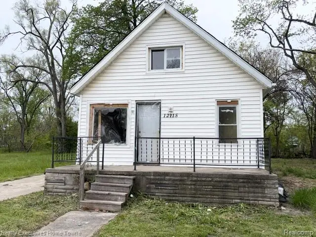 12115 Woodmont Ave