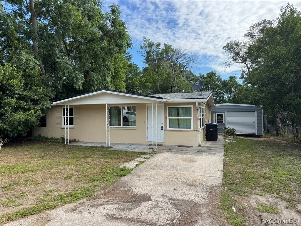 25 W Lemon St