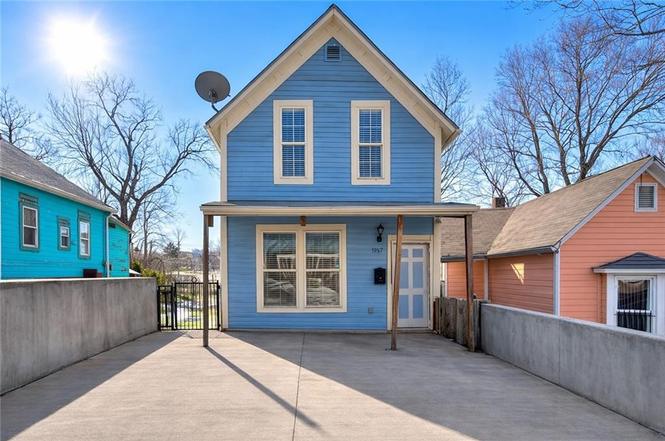 937 Riverview Ave