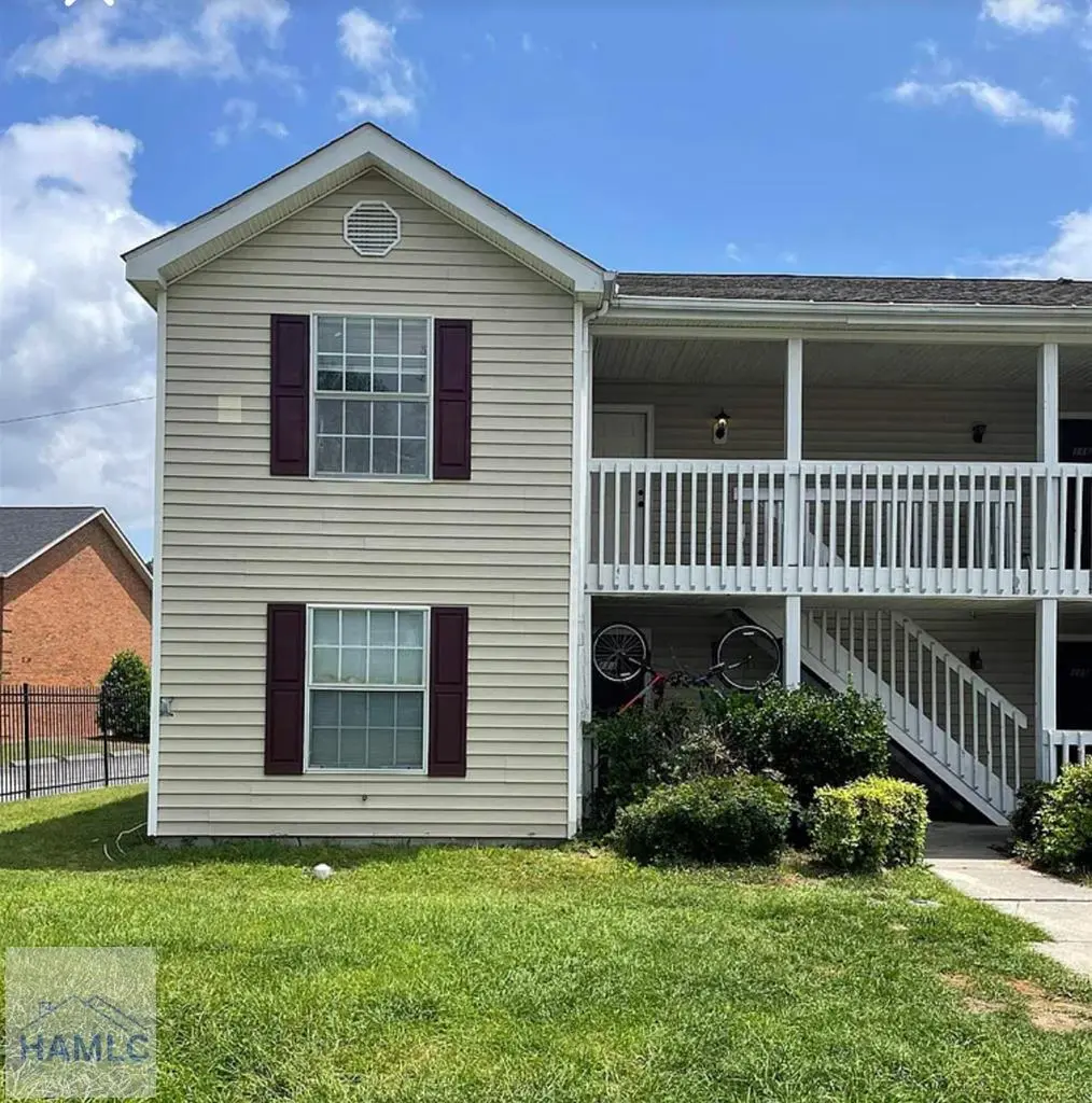 222 Lanier Dr #113