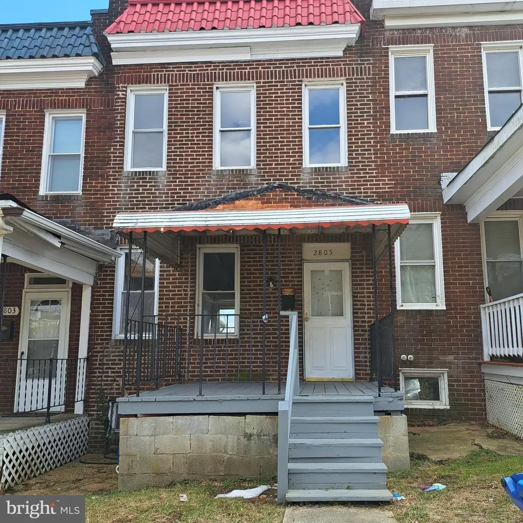 2805 Sunset Dr