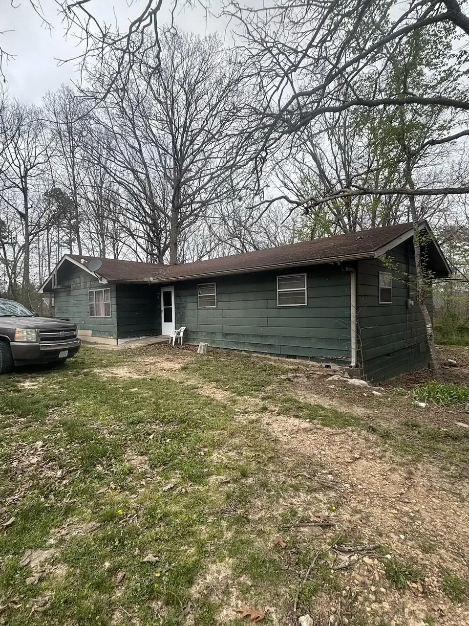 17187 Edgewood Rd