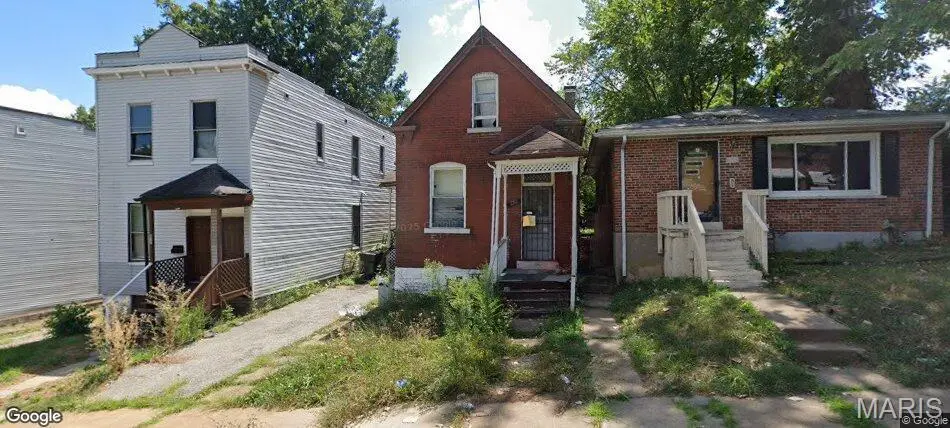 854 Canaan Ave