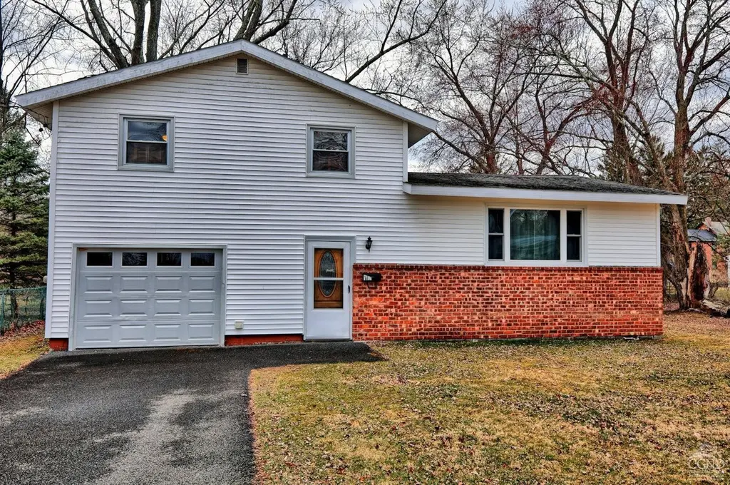 17 Bogardus Ave Ave