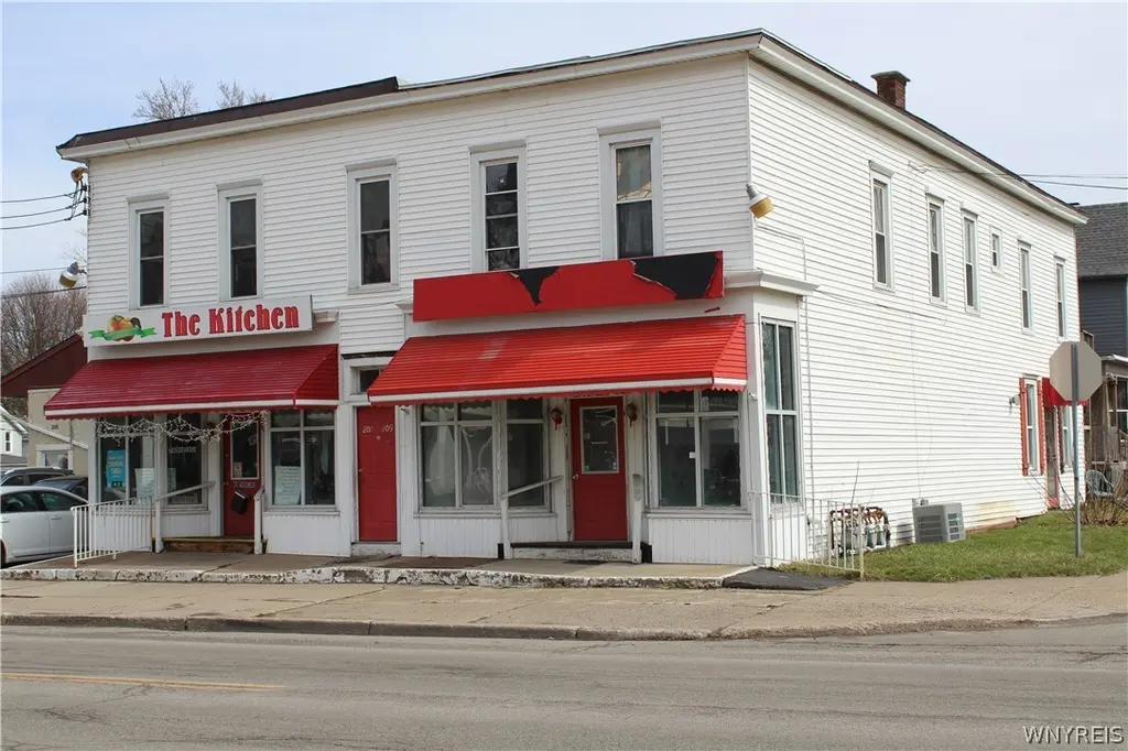 207-221 Washburn St