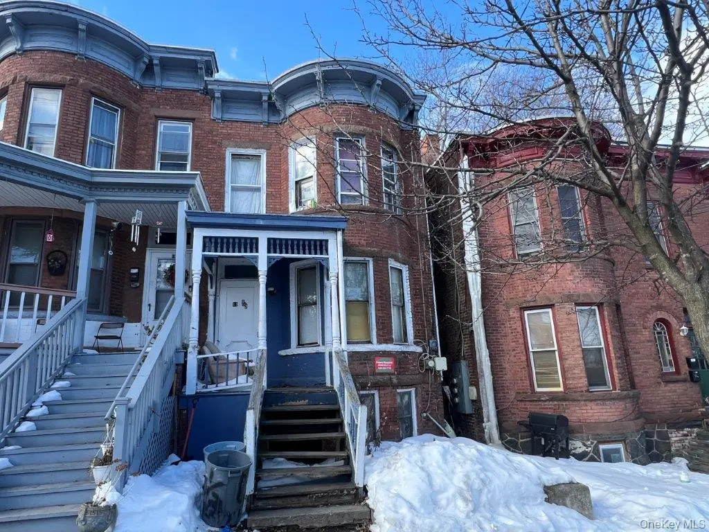 13 Liberty WH St
