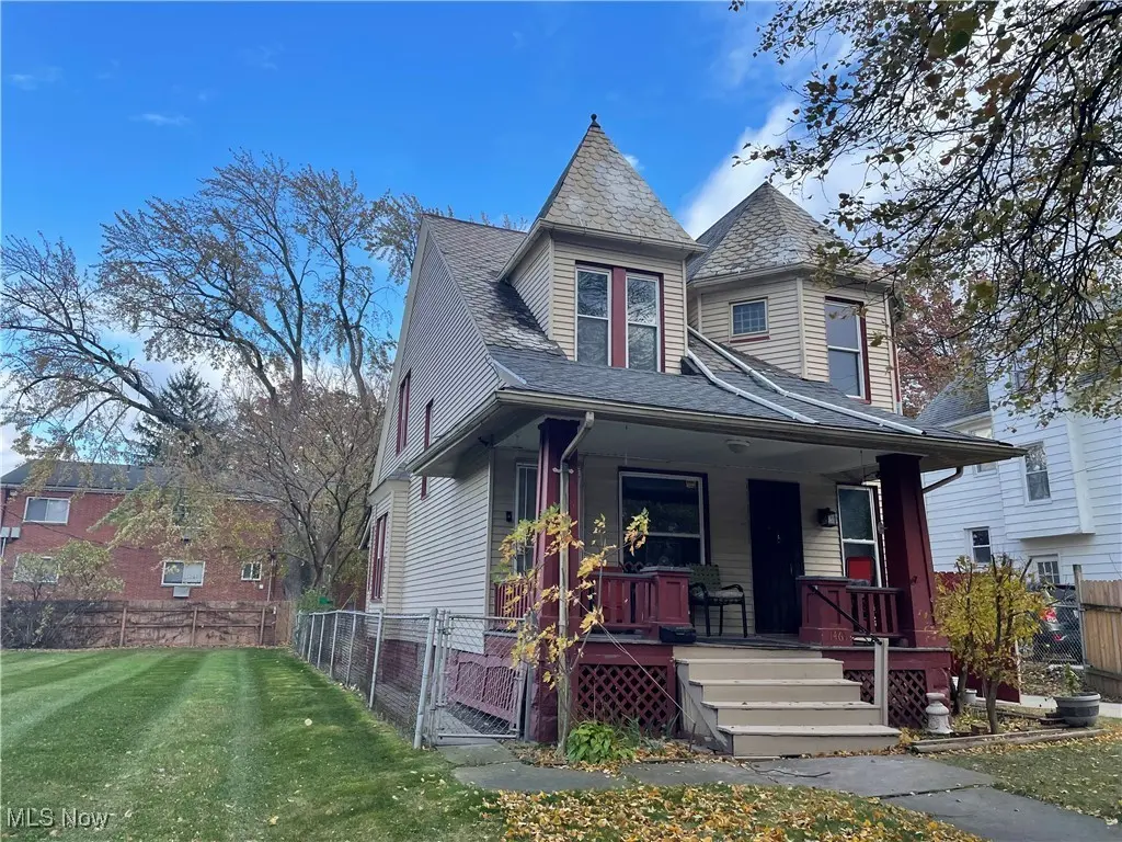 1461 Newman Ave