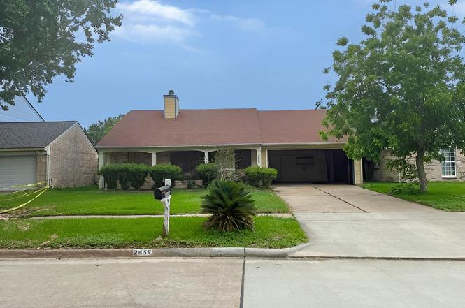 2439 Anthony Hay Ln
