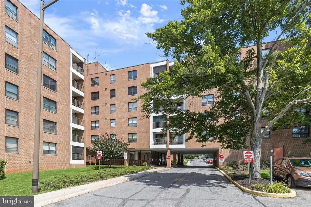 6317 Park Heights Ave #521