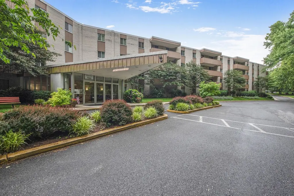 7505 Democracy Blvd Unit A430